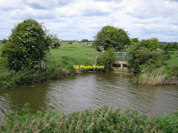 Photo 6"x4" Hurst Haven sluice Rickney c2015 P1