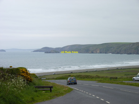 Photo 6"x4" Entering Newgale, Pembrokeshire Wood\/SM8521 c2015