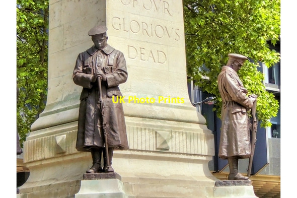 Photo 6"x4" War Memorial at Euston Station London c2015