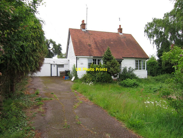 Photo 6"x4" 77 Front Road Townland Green c2015