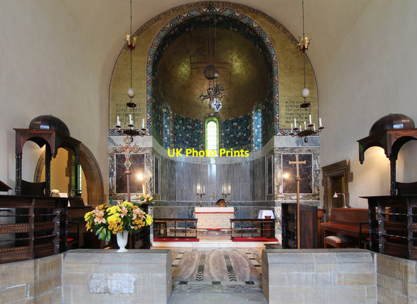 Photo 6"x4" The Church of the Wisdom of God, Lower Kingswood - Chancel Lower Kingswood c2015