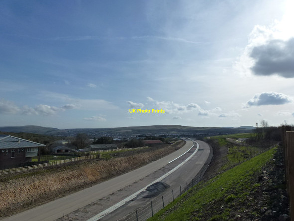 Photo 6"x4" A465 Construction Tredegar c2015