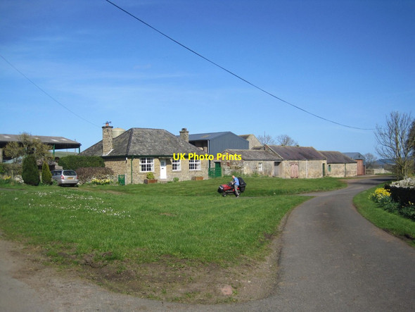 Photo 6"x4" Farm Cottage and Buildings, Mountain Eslington Park c2016