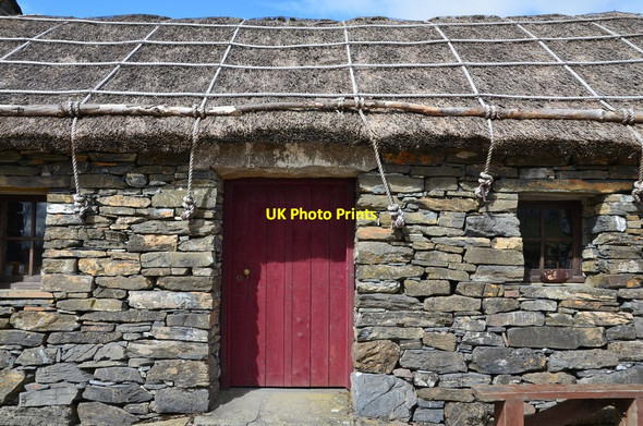 Photo 6"x4" Reconstructed black house, Lismore Museum (2) Balliveolan c2016