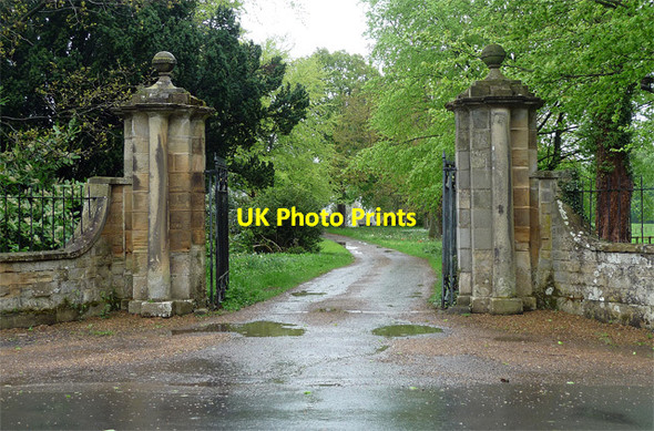 Photo 6"x4" Gate piers near Mickley Mickley\/SE2576 c2013