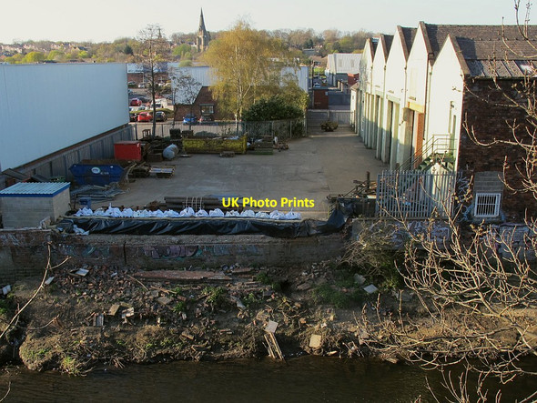 Photo 6"x4" Damage to the Aire riverbank Burley\/SE2734 c2016