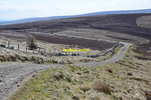 Photo 6"x4" Bend in the track, Rawburn Head Glenwhinnie Hill c2016