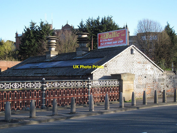 Photo 6"x4" Baltic Car Repairs, Canal Road, Leeds Burley\/SE2734 c2016