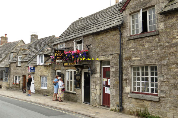 Photo 6"x4" The Fox Inn on West Street Corfe Castle c2014