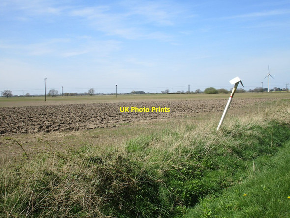 Photo 6"x4" Flat landscape near Bursea Lane End Welhambridge c2016