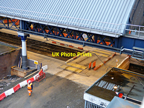 Photo 6"x4" Queen Street railway station Glasgow c2016 P1