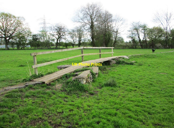 Photo 6"x4" Footbridge carrying public footpath to Ducklington, Oxon Witney c2016