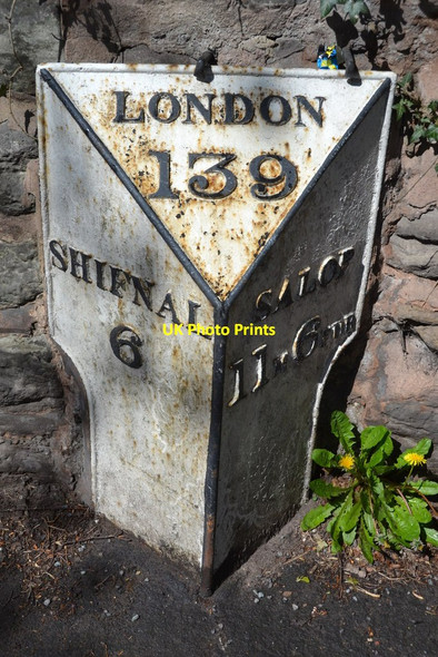 Photo 6"x4" Old Milepost Arleston c2016
