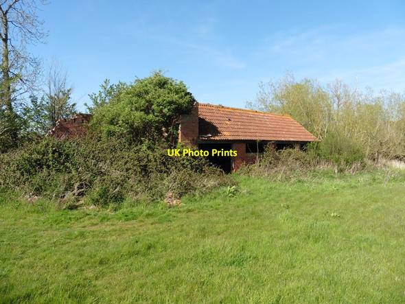 Photo 6"x4" Remains of Ledgenham Farm Swell c2016