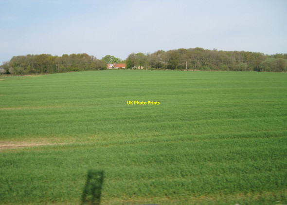 Photo 6"x4" View from a Newcastle-Edinburgh train - towards Ulgham Lane Longhirst\/NZ2289 c2016