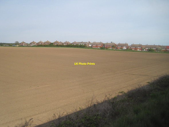 Photo 6"x4" View from a Newcastle-Edinburgh train - edge of Widdrington Widdrington Station c2016