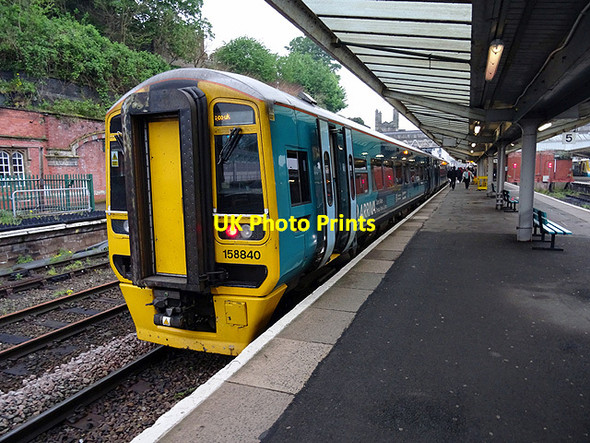 Photo 6"x4" An Arriva train at Shrewsbury Shrewsbury c2016