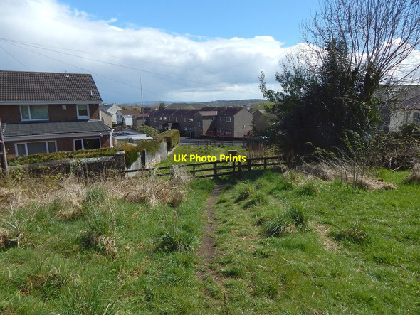 Photo 6"x4" Leaving the Fereneze Braes Path Network at Barrhead Barrhead c2016