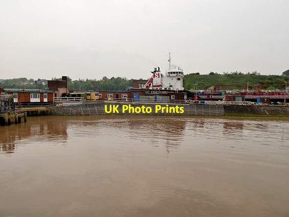 Photo 6"x4" Mersey Estuary, Eastham Lock to Oil Dock Eastham Ferry c2016