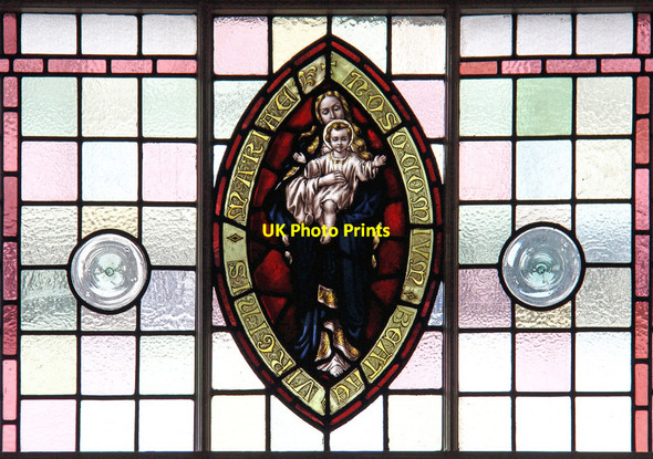 Photo 6"x4" Chapel at St Mary's Hospital, Paddington - Stained glass window Paddington\/TQ2681 c2015
