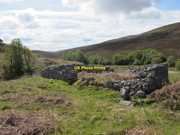 Photo 6"x4" Ruins at Altvounnie Advie c2015 P1
