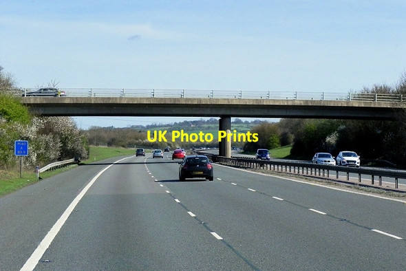 Photo 6"x4" Northbound M40, Menmarsh Road Bridge Worminghall c2015