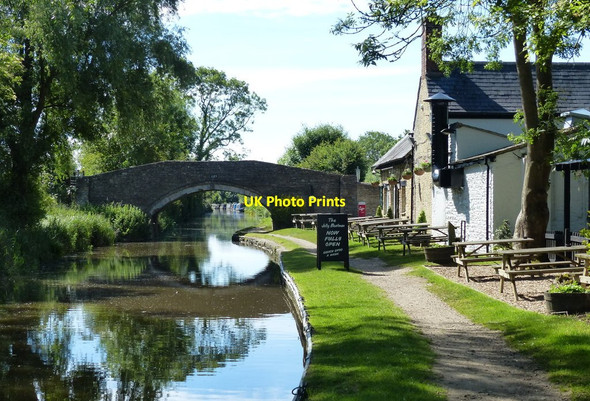 Photo 6"x4" Approaching the Jolly Boatman Kidlington c2015