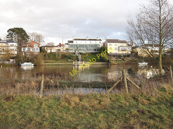 Photo 6"x4" The River Dee and The Red House Chester c2009