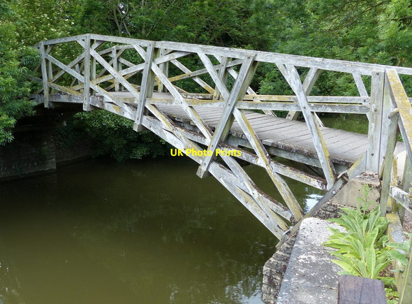 Photo 6"x4" Mathematical Bridge at Iffley Lock Iffley c2015
