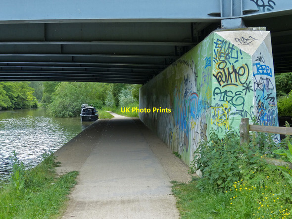 Photo 6"x4" Isis Bridge crossing the River Thames Iffley c2015