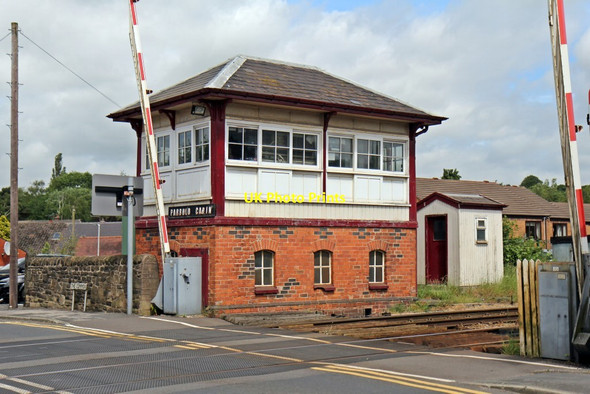 Photo 6"x4" Parbold signal box Newburgh\/SD4810 c2015