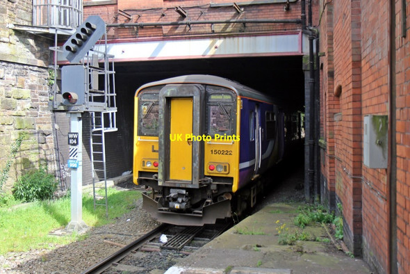 Photo 6"x4" Northern Rail Class 150, 150222, Wigan Wallgate railway station Wigan c2015