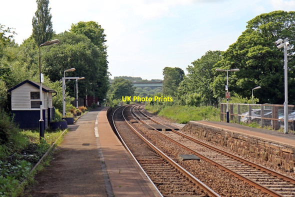 Photo 6"x4" Along the platform, Gathurst railway station Gathurst c2015