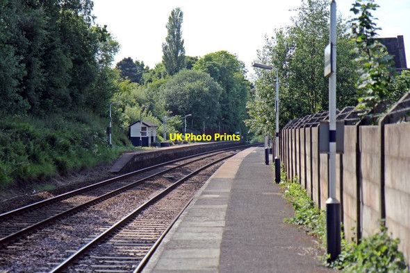 Photo 6"x4" Along the platform, Gathurst railway station Gathurst c2015