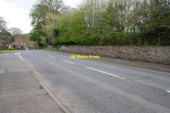 Photo 6"x4" Entering Appleby along Battlebarrow (B6542) Appleby-in-Westmorland c2015