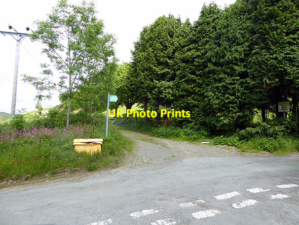 Photo 6"x4" Road Junction above Goginan Cwmbrwyno c2015