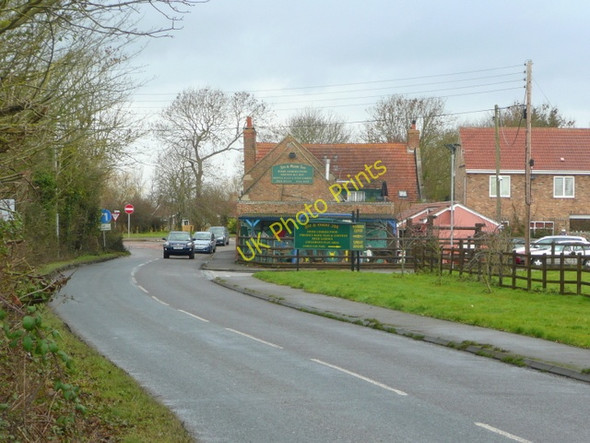 Photo 6"x4" View to the Fox and Goose Inn White Cross\/ST3449 c2009