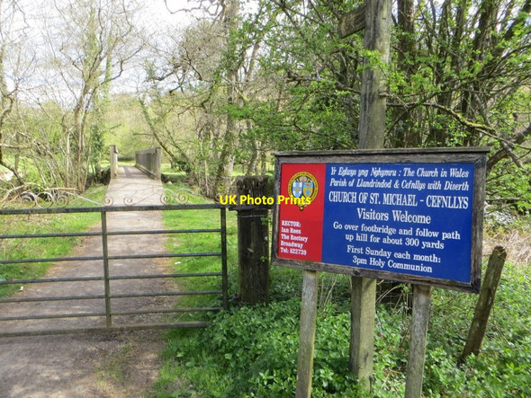 Photo 6"x4" Sign near the Bridge Llandrindod Wells\/Llandrindod c2015