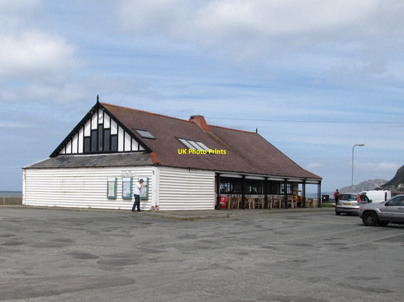 Photo 6"x4" Cafe and shop on the Promenade at Llanfairfechan Llanfairfechan c2015