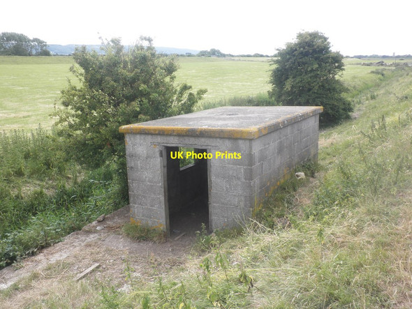 Photo 6"x4" Concrete blockhouse, Wick Warth Wick St Lawrence c2015
