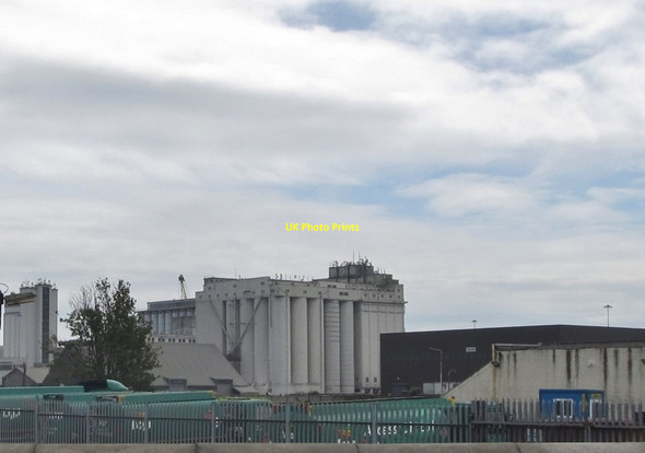 Photo 6"x4" The former Odlum Flour silos at Dublin Port Ringsend c2015