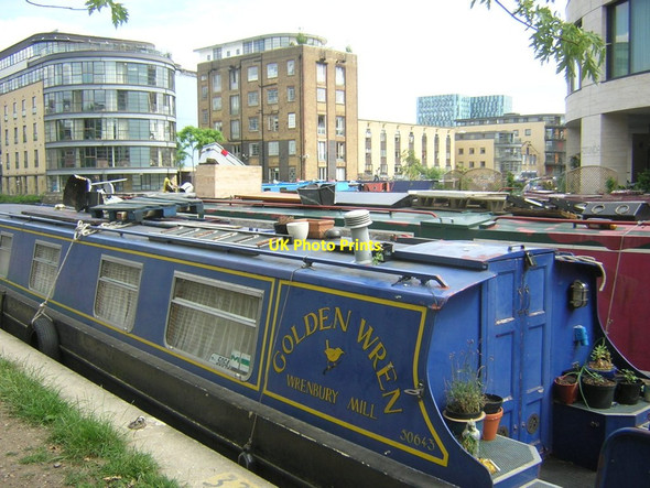 Photo 6"x4" Narrow boats on the Regents Canal, Kings Cross London c2015