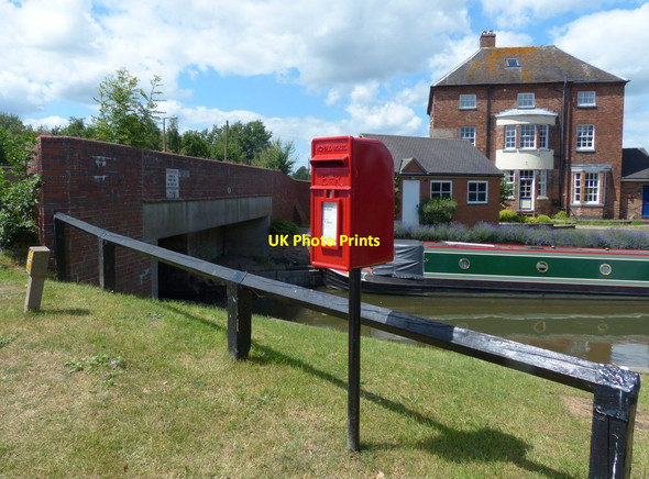 Photo 6"x4" Postbox and Wharf House at Barton Turn Barton Turn c2015