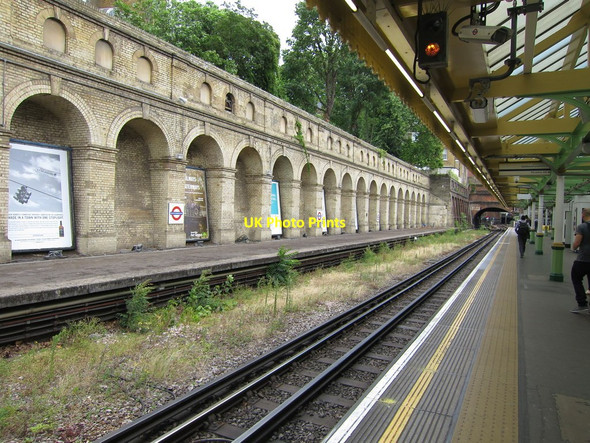 Photo 6"x4" South Kensington Station Chelsea c2015