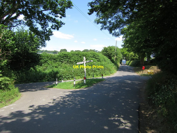 Photo 6"x4" Water Lane cross road Four Wents\/TQ7632 c2015