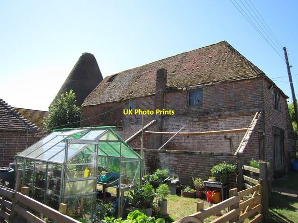 Photo 6"x4" Kitchenham Farm Oast, Kitchenham Road, Ashburnham Hazard's Green c2015 P2