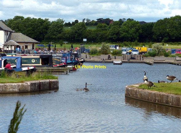 Photo 6"x4" Entrance to Aston Marina Aston-By-Stone c2015