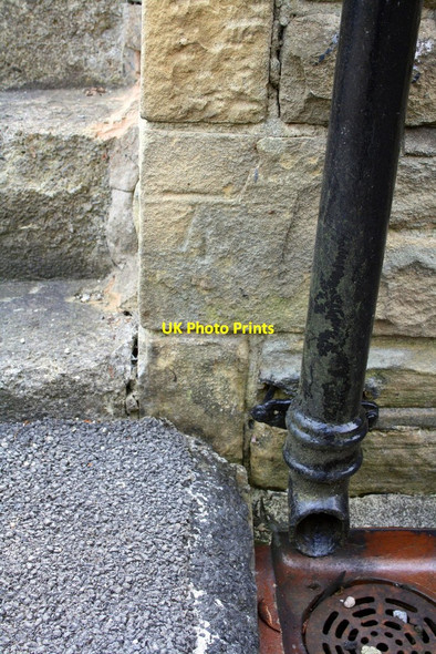 Photo 6"x4" Benchmark on #15 Fernhill Road Shipley\/SE1437 c2015