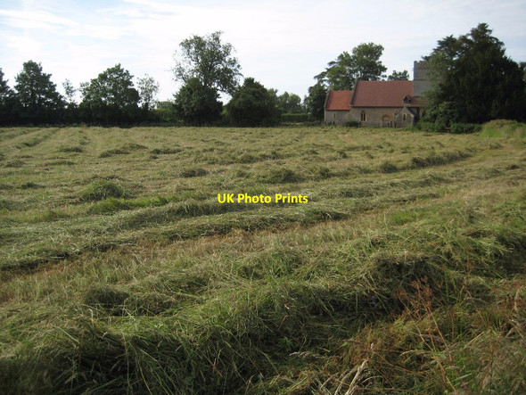 Photo 6"x4" Mown grass in Glebe Field Baughton c2015