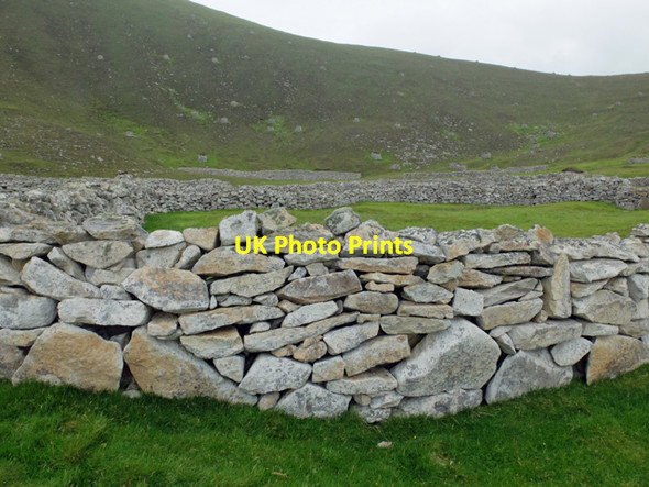 Photo 6"x4" An Lag Bho'n Tuath Oisebhal c2015